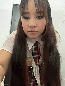 melyescobar online show from April 2026 03:53:02 AM