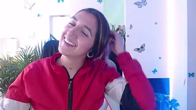 Lia-mitch online show from September 2025 05:42:02 PM