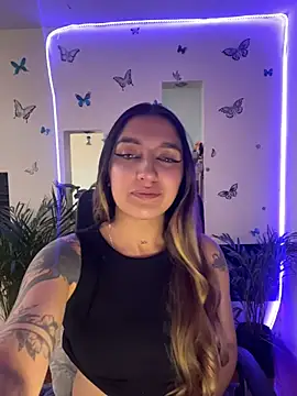 Lia-mitch online show from July 2026 06:48:01 PM