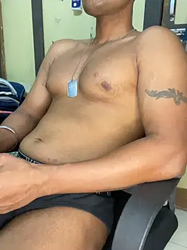 Snapshot of loveboyrp chatting on November 2025 08:37:01 AM loveboyrp online show from November 2025 08:37:01 AM