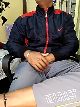 loveboyrp online show from February 2026 02:12:01 AM