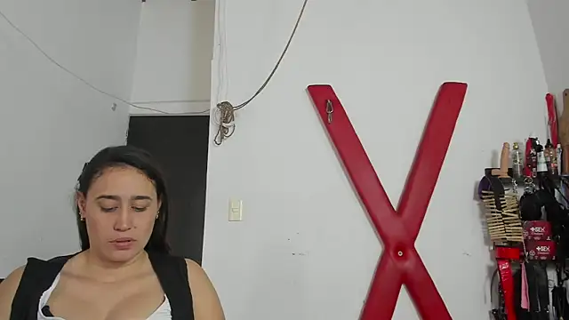 Bdsmsumision online show from November 2025 07:47:01 PM