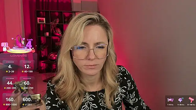 LadyIzabel online show from March 2026 02:48:01 PM