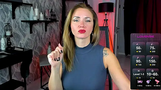 LadyIzabel online show from October 2025 08:22:02 AM
