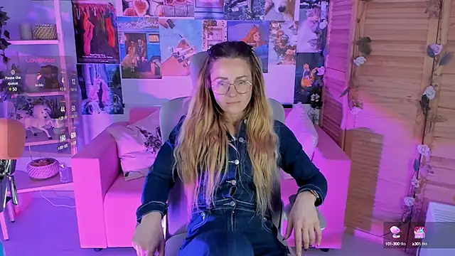 LadyIzabel online show from January 2025 11:54:01 AM