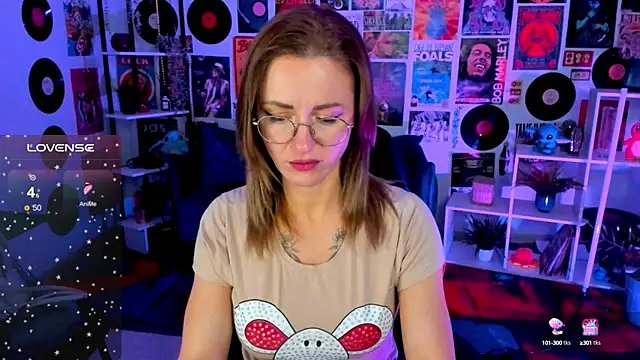LadyIzabel online show from March 2025 12:03:02 PM