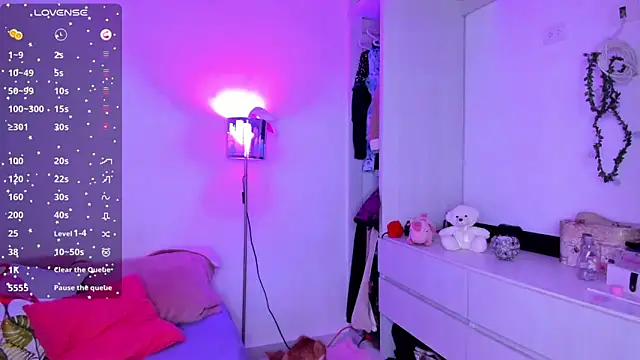 Lunadahia online show from March 2026 08:16:02 AM