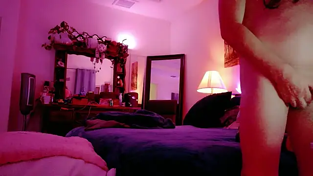 NinasNylonz online show from November 2025 04:02:01 AM