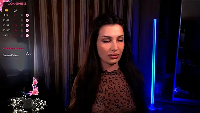 Laura Bess online show from April 2026 11:06:01 PM