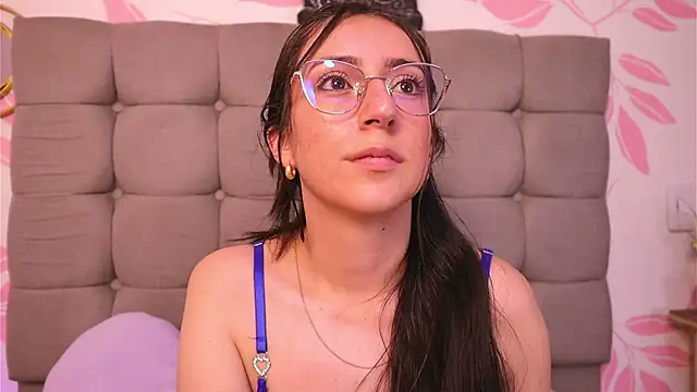 Sweet Sammy  online show from October 2025 04:00:02 AM