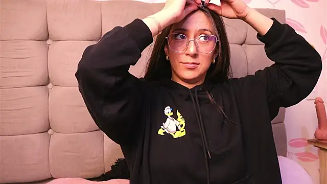 Sweet Sammy  online show from November 2025 03:54:01 AM