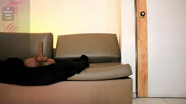 Sweet Sammy  online show from April 2026 07:40:02 PM