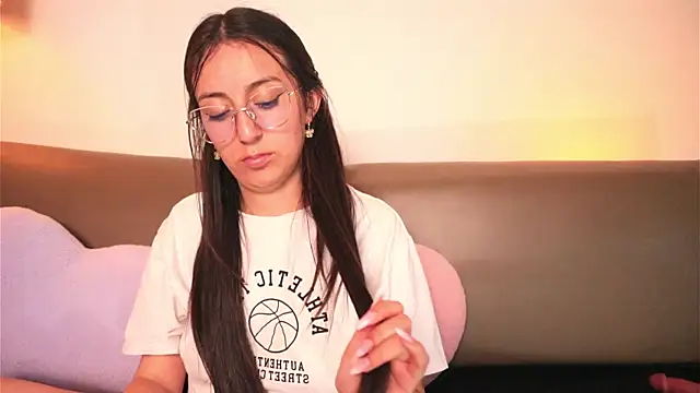 Sweet Sammy  online show from February 2026 07:33:02 PM