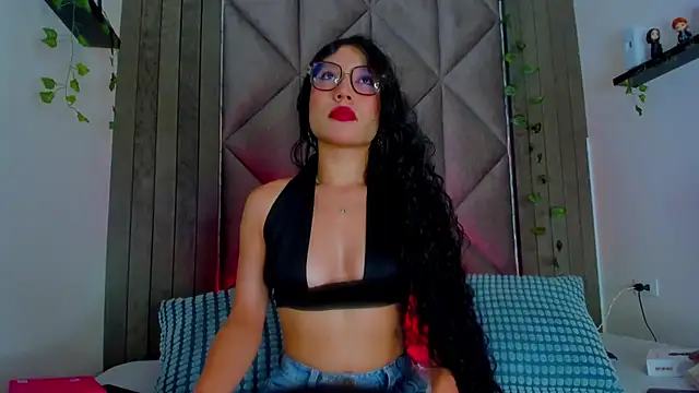 BriaConner  online show from July 2026 02:56:01 AM