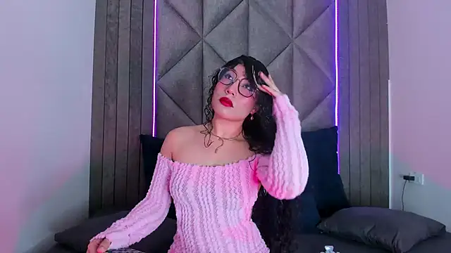 BriaConner  online show from March 2025 06:56:02 PM