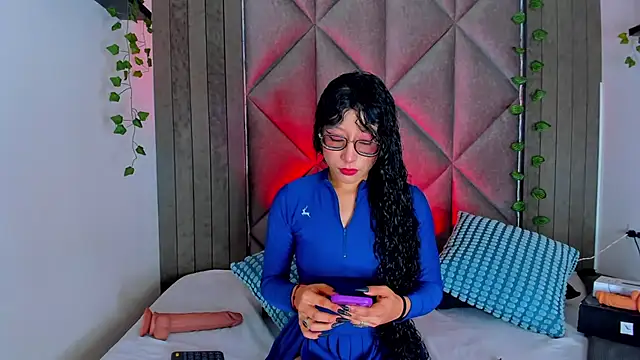 BriaConner  online show from May 2026 02:58:01 AM