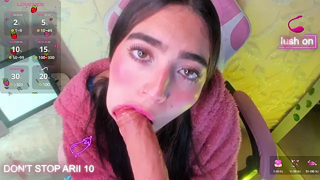 Snapshot of Arii_vega_ chatting on March 2025 11:49:02 PM Arii vega  online show from March 2025 11:49:02 PM