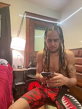 Snapshot of freakyPR chatting on February 2025 06:55:01 PM freakyPR online show from February 2025 06:55:01 PM