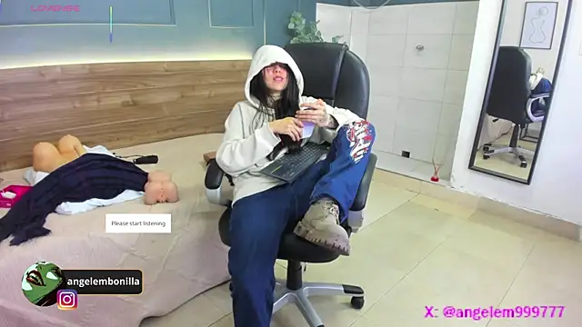 megan morgan01 online show from May 2026 12:44:01 PM