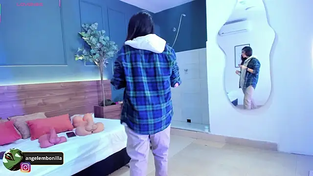 megan morgan01 online show from October 2025 12:15:02 PM