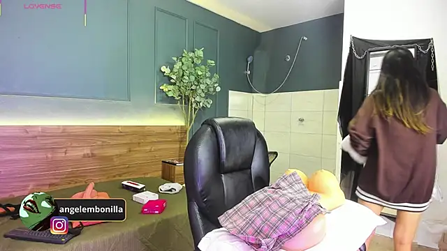 megan morgan01 online show from March 2026 11:24:01 AM