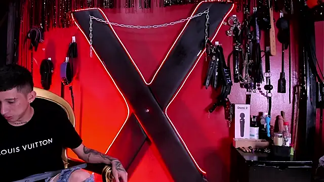 Snapshot of alexa_n_alex chatting on November 2025 07:13:02 PM alexa n alex online show from November 2025 07:13:02 PM