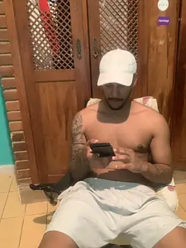 Pinocchiu online show from December 2025 12:48:01 AM