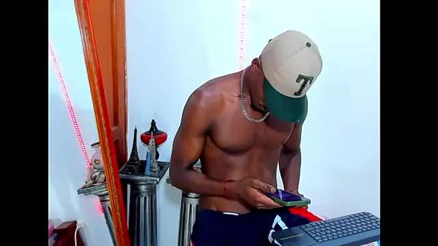 Darick brown online show from March 2025 10:26:01 PM