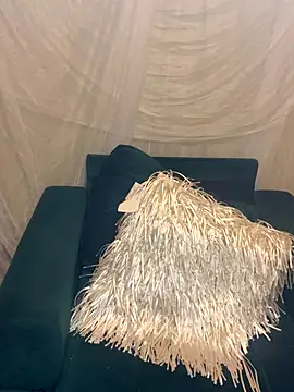 miriase online show from October 2025 01:08:01 AM