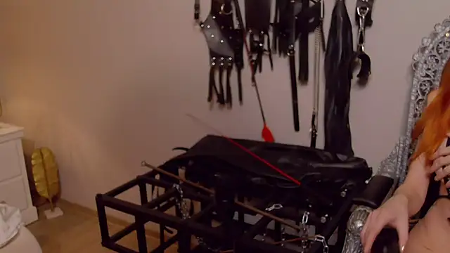 MinnieDrew online show from March 2026 08:10:01 PM