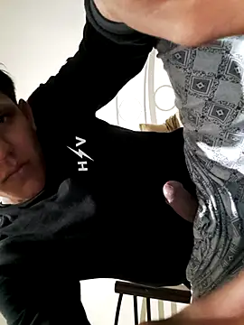 Snapshot of Rugopornx chatting on September 2025 05:44:02 AM Rugopornx online show from September 2025 05:44:02 AM