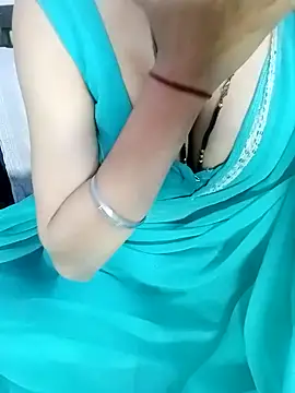 Snapshot of Bulbul_02 chatting on November 2025 05:50:02 AM Bulbul 02 online show from November 2025 05:50:02 AM