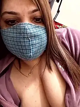 Naughty-Trisha online show from February 2026 05:09:02 PM