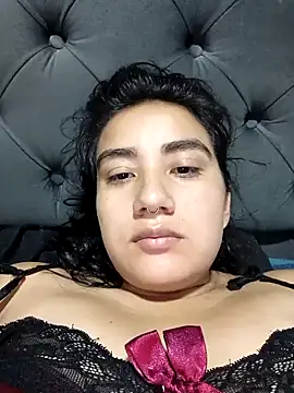 Hellen Alex online show from February 2025 10:00:01 PM