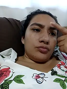Hellen Alex online show from October 2025 03:13:02 PM