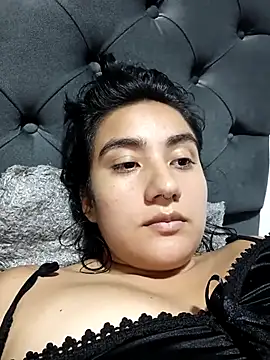 Hellen Alex online show from March 2025 10:02:02 PM