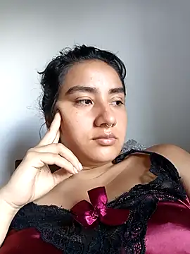Hellen Alex online show from February 2025 03:05:01 PM