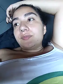 Hellen Alex online show from October 2025 02:42:02 PM
