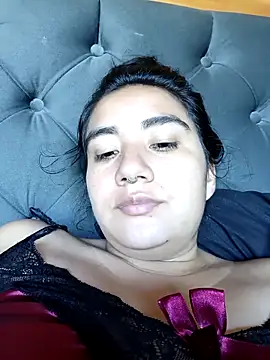 Hellen Alex online show from October 2025 01:52:01 PM
