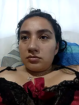 Hellen Alex online show from November 2025 03:16:02 PM