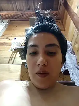 Hellen Alex online show from November 2025 05:17:02 PM