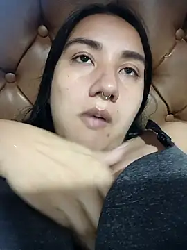 Hellen Alex online show from April 2026 02:02:01 PM