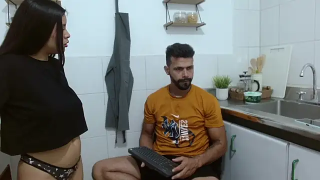 max ashley mds online show from November 2025 01:43:01 PM