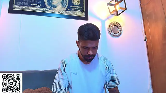 Snapshot of max_ashley_mds chatting on June 2026 01:39:02 PM max ashley mds online show from June 2026 01:39:02 PM