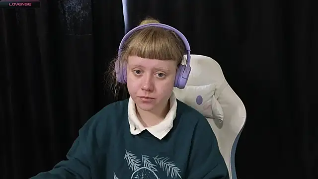 June shy0 online show from April 2026 07:22:02 AM