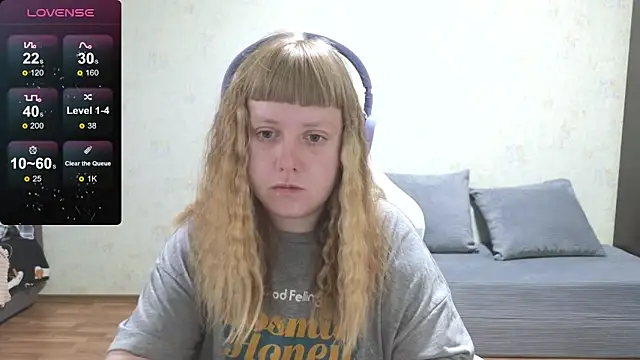 June shy0 online show from May 2026 07:16:01 AM