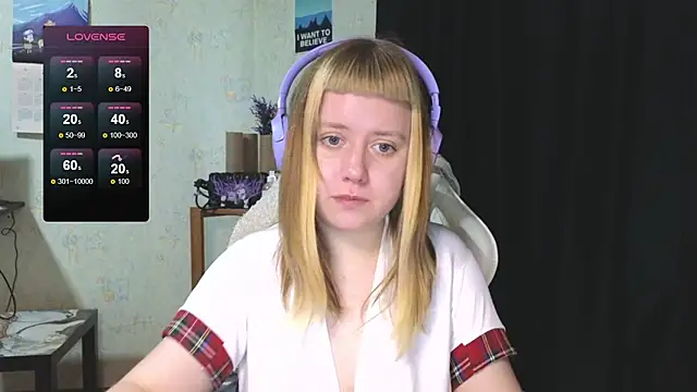 June shy0 online show from October 2025 06:45:01 AM