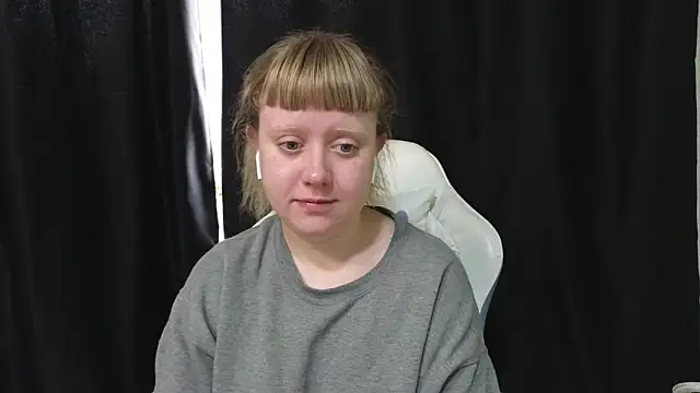 June shy0 online show from March 2026 08:28:01 AM