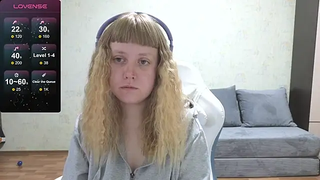 June shy0 online show from May 2026 06:57:01 AM