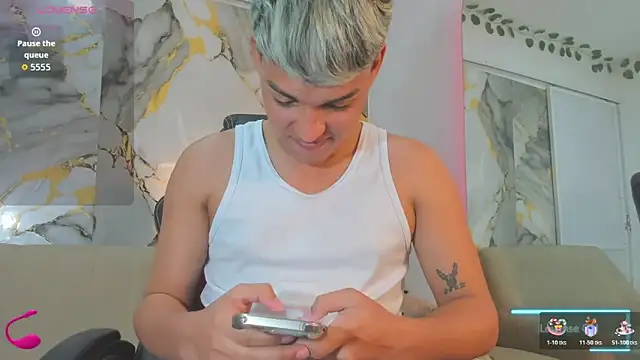 ryan carter08 online show from December 2025 02:55:01 AM